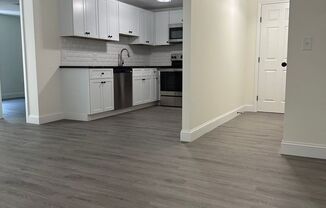 2 beds, 1 bath, $2,100, Unit Unit 201