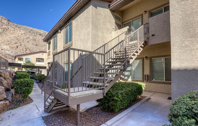 2 beds, 2 baths, $1,550, Unit # 201