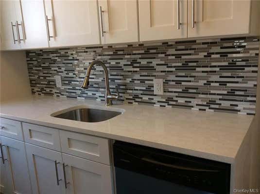 224-24 Union Turnpike