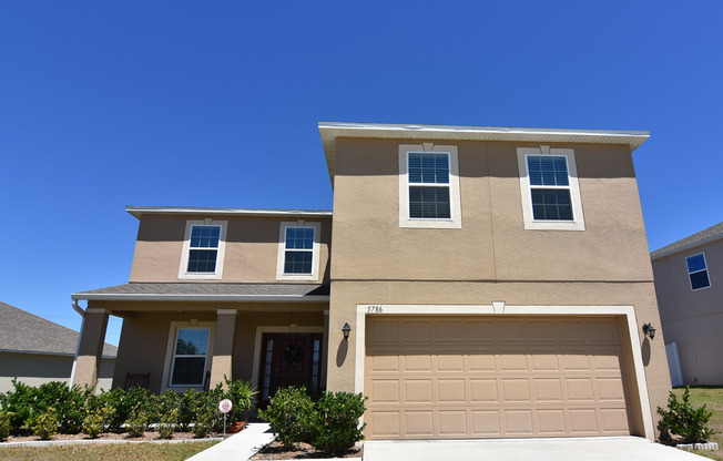 AUBURNDALE: 2 Story Home in Berkley Ridge! AVAILABLE SEPTEMBER 12th!