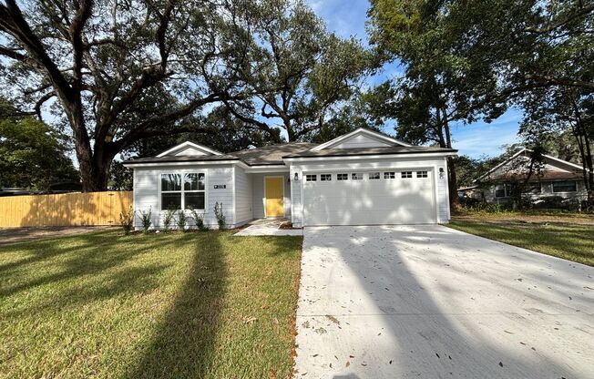 Brand New Modern 3 Bed/2 Bath Home with Large Fenced in Yard. Double Garage. Pet Friendly!