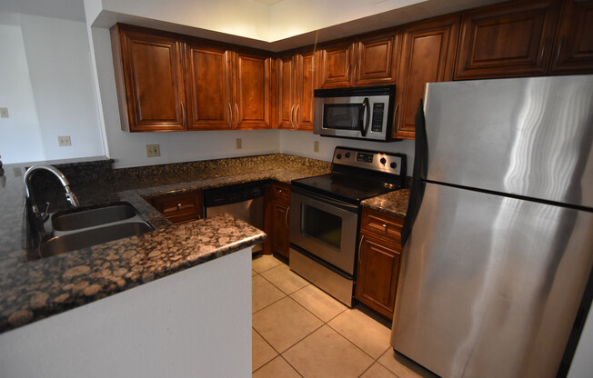 2 beds, 2 baths, $1,700, Unit # 426