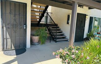 111 Tustin Plaza Apartments