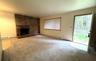 630 NE 69th Avenue - Newly Refreshed Duplex Unit
