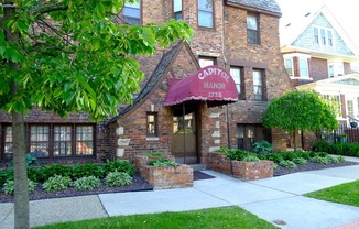 1725 VAN DYKE 43