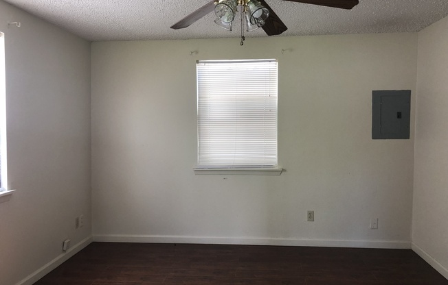 1 bed, 1 bath, $750