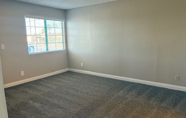 2 beds, 1.5 baths, 1,085 sqft, $1,356, Unit CA 5155-201