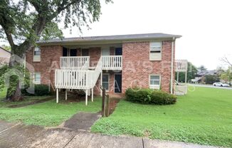 2 beds, 2 baths, $895, Unit Unit B