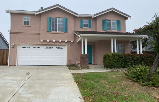 Welcome to this lovely​ 4 bedroom, 2.5 bathroom home located in Antioch