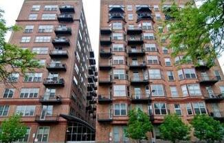 550 W Harrison St 351