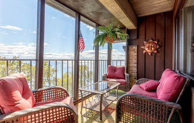 private balcony/patio in Duluth MN apartment