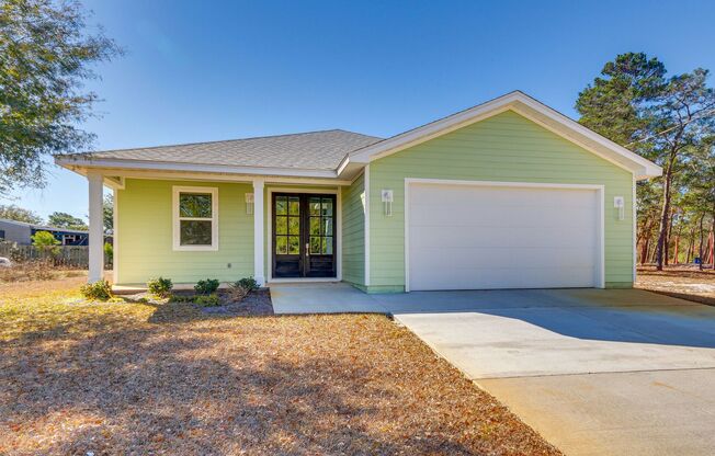 Gulf Breeze - 3 Bedroom, 2 Bathroom