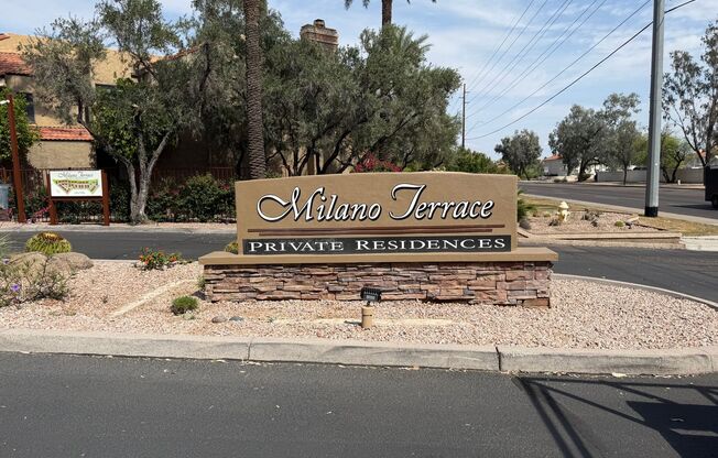2 beds, 2 baths, $2,250, Unit #2098