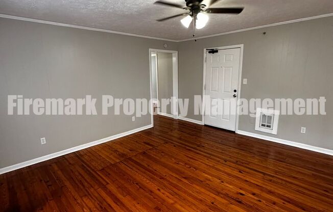 Beautifully FULLY RENOVATED 2 Bdr 1 bath in Maryville, TN