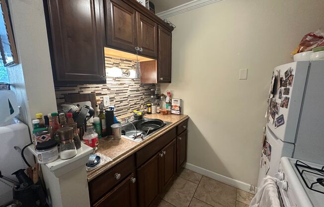 1620 Marshall