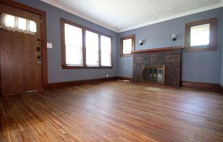 French Elegance: 3-Bedroom Home on Charming France Ave in South Minneapolis for $2,199/month!