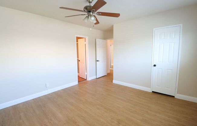 1 bed, 1 bath, $2,195, Unit 32