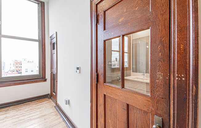 Studio, 1 bath, 388 sqft, $1,241, Unit 100