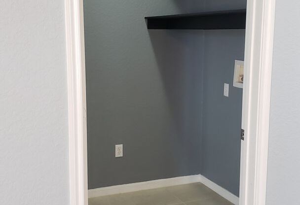 1 bed, 1 bath, $1,650, Unit Unit 341