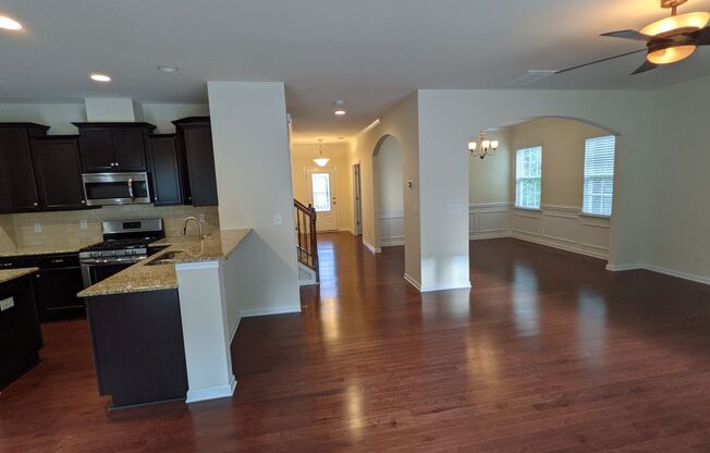 Mooresville with Fenced Yard on Cul De Sac