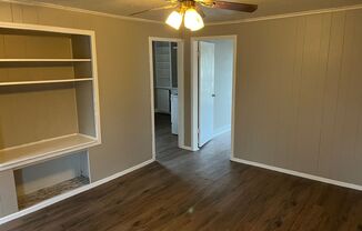 1 bed, 1 bath, $650