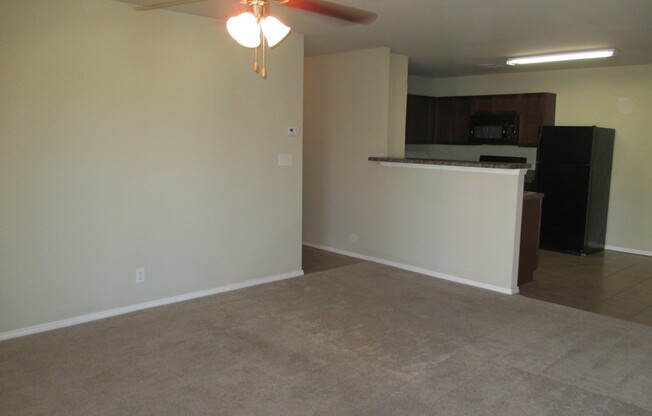 3 beds, 2 baths, 1,171 sqft, $1,325