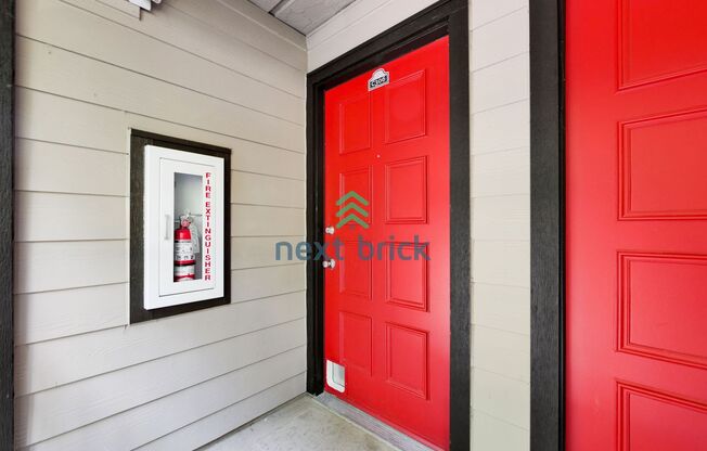 Charming 2 Beds and 1 Bath Condo Available for Rent!