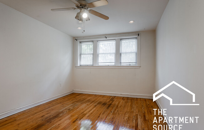5038 N Wolcott Ave 1