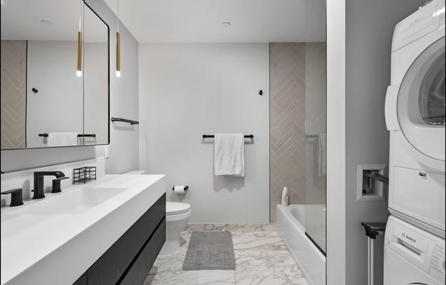 Studio, 1 bath, 537 sqft, $4,200, Unit 301