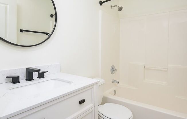 2 beds, 2 baths, 1,065 sqft, $2,425, Unit 2-307