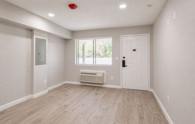 Studio, 1 bath, 288 sqft, $671, Unit 2112