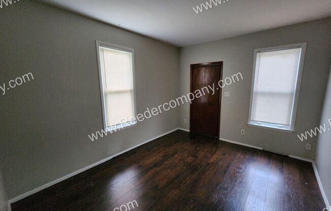 2 beds, 1 bath, $1,150