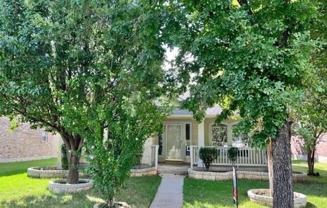 Cedar Park Towncenter / One Story / 4 bedrooms / Leander ISD