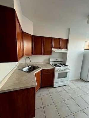 2 beds, 1 bath, 900 sqft, $2,500, Unit 1