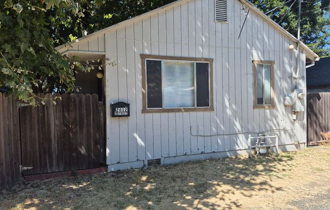 Two Bedroom Downtown Cottage