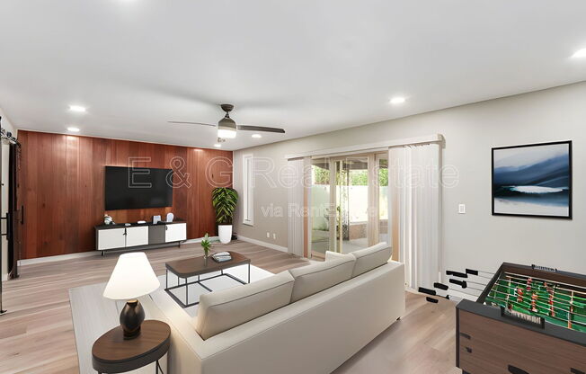 3037 S COUNTRY CLUB WAY