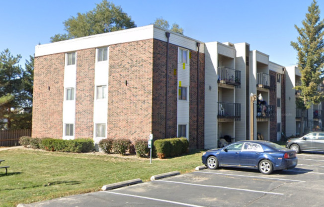 Silhouette Apartments