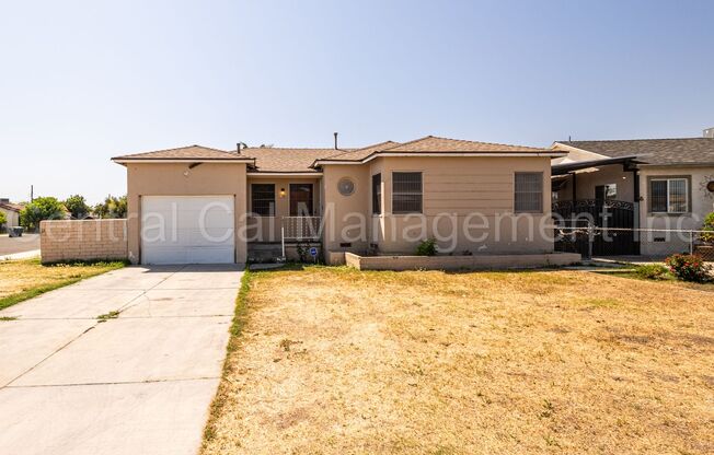 3 Bedroom/2 Bath Home - $1695 per Month!
