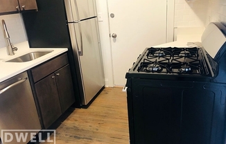 2639 N Spaulding Ave