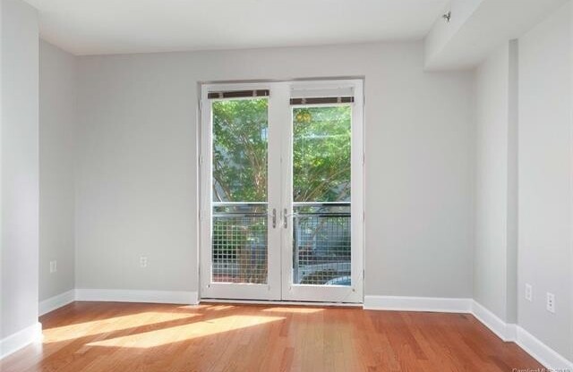 2 beds, 2 baths, $1,995