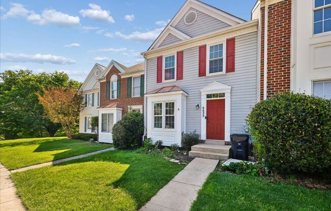 Luxury Townhome at Lake Linganore