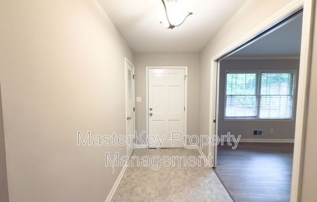 544 ELLYNN DR