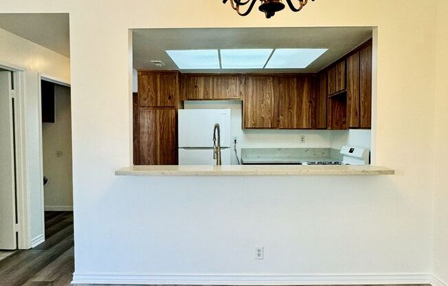 RENT SPECIAL!! $400 OFF SECOND MONTH RENT - Spacious 3 Bedroom 2 Bath Condo in Hawaiian Gardens