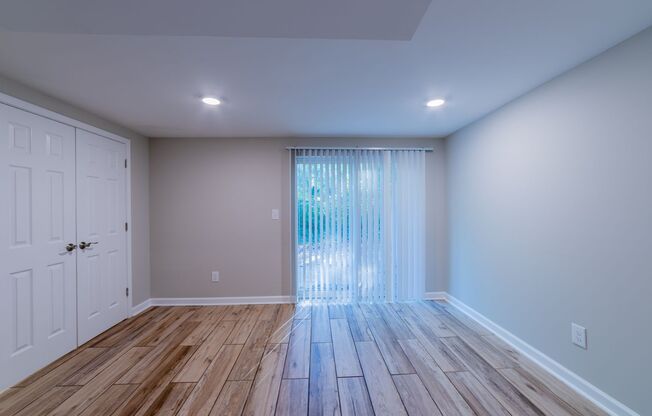 4 beds, 2 baths, 1,500 sqft, $1,995, Unit 712HCO