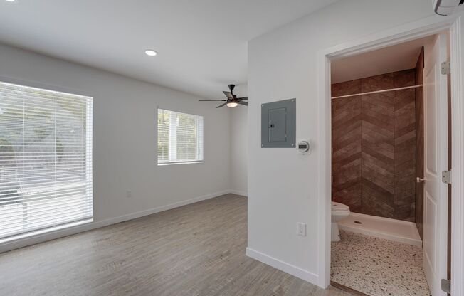 Studio, 1 bath, 230 sqft, $1,795, Unit 112