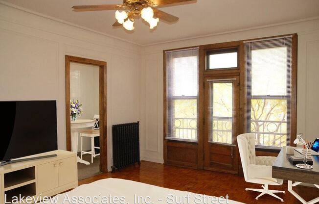 530 W. Diversey