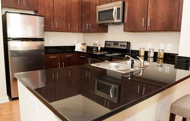Granite Countertop Kitchen at Link Apartments® Manchester, Richmond