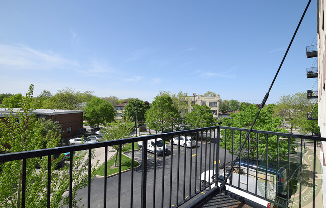 2 beds, 2 baths, 900 sqft, $2,500, Unit 203