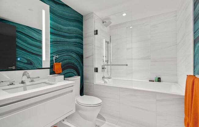 3 beds, 3.5 baths, 2,376 sqft, $30,000, Unit 10E