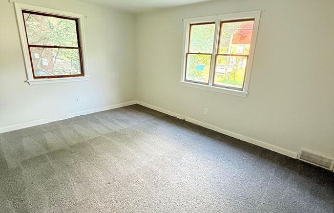 Freshly updated 4BD 1.5BA in Verona!!!